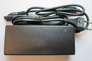 PrimaCreator P120 Netzteil und Netzkabel
